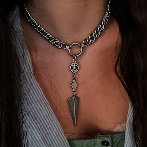 Silver Spike Choker Necklace: Punk Rock Statement Chain