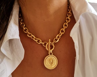 Chunky Link Necklace With Lion Coin Pendant Gift For Women