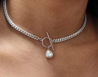 Silver Pearl Necklace, Swarovski Crystal White Pearl Necklace, Toggle Clasp Necklace, Silver curb Chain Necklace, Pearl Jewelry, Pearl Chain