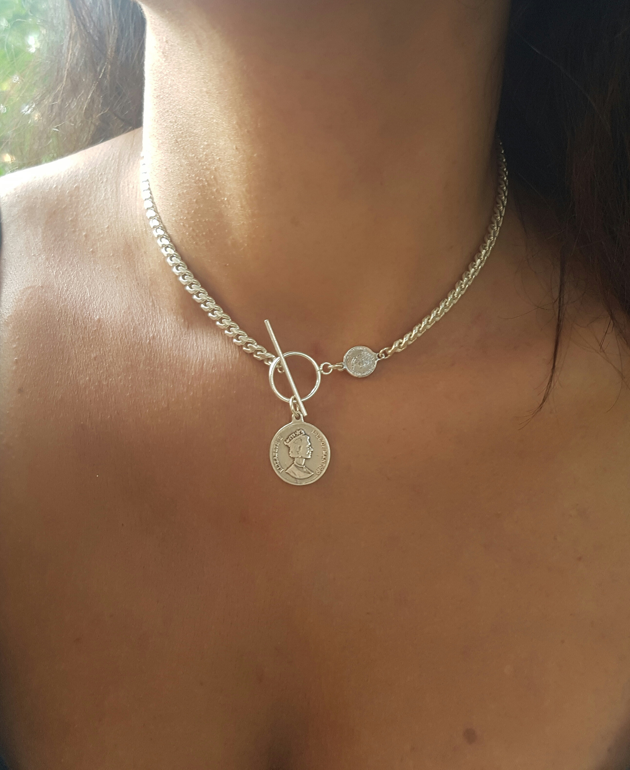 Toggle necklace silver sale