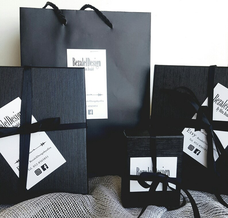 gold statement coin necklace chunky chain lariat coin image 8