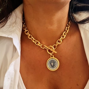 Chunky Link Necklace With Lion Coin Pendant Gift For Women image 6