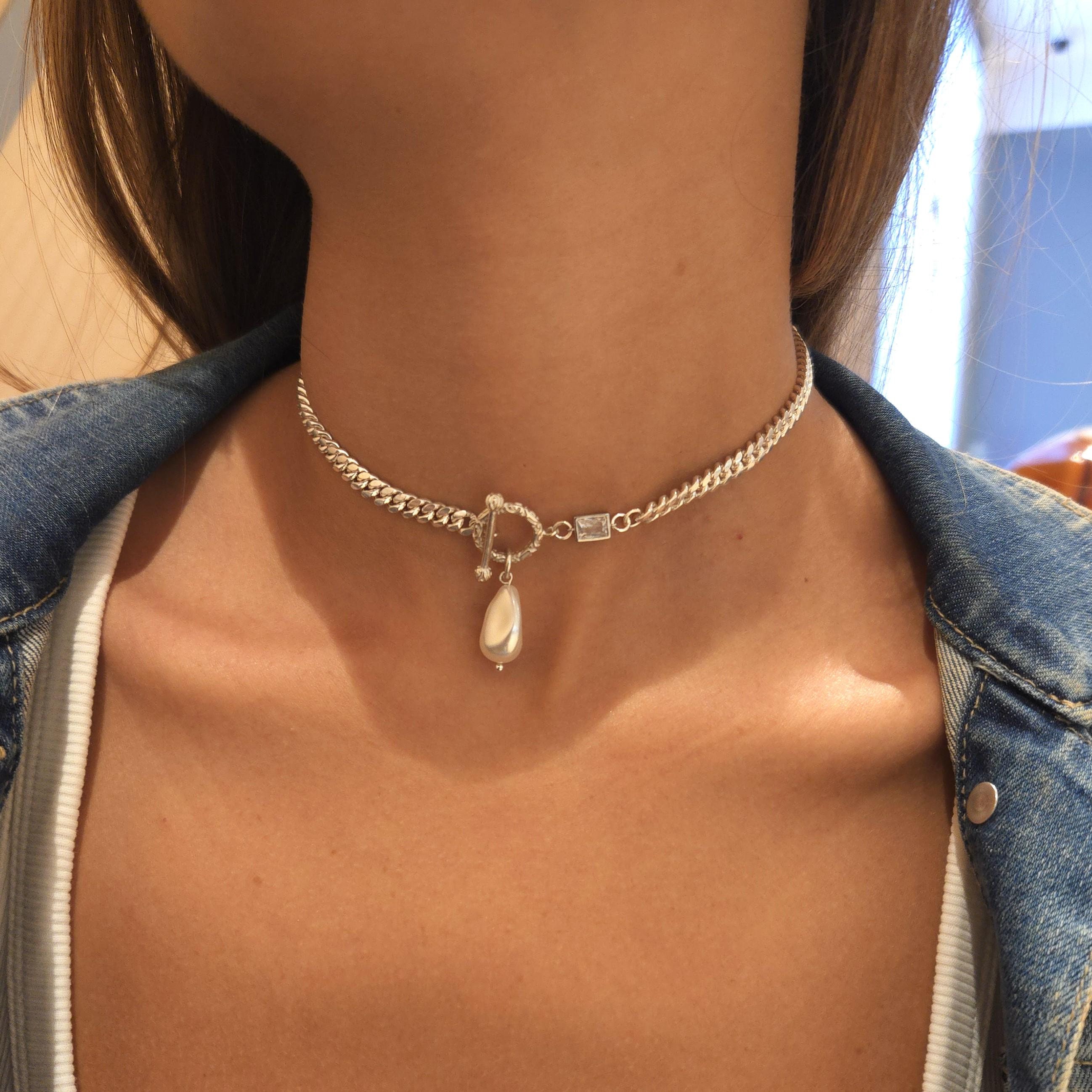 Choker Necklace: Sterling Silver Curb Chain With Toggle Clasp