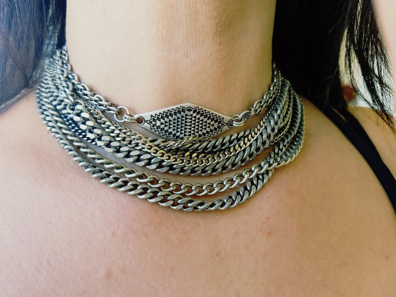 layer chain necklace