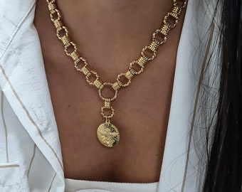 Gold Chunky Necklace - Eagle Necklace - Coin  Gold Necklace, Chunky Link  Necklace, Statement medallion Necklace, Hoop Link Chain Necklace