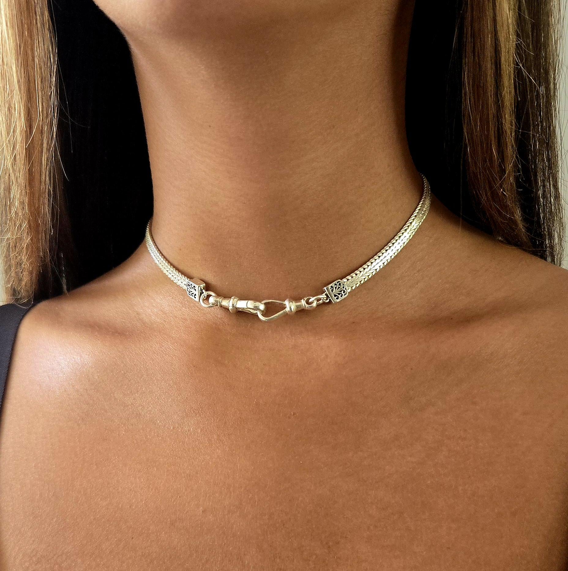シャリーフ choker Choker Necklace: Flat Snake Chain Necklace Shaped Front Double