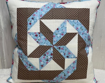 1x Patchwork Kissenhülle, Landhausstil Kissenbezug blau/beige/creme 40x40cm.