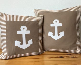 1 Maritime Kissenhülle *Moin* Beige//weiß gestreift 50x50cm.