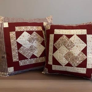 1x Patchwork Kissenhülle, Landhausstil Kissenbezug weinrot/beige