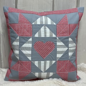 Patchwork cushion cover, country style cushion cover red/grey 40 x 40 cm.