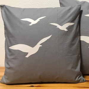 Maritime cushion cover, throw pillow, country style cushion cover, cushion cover * seagulls * gray / white 50x50cm.