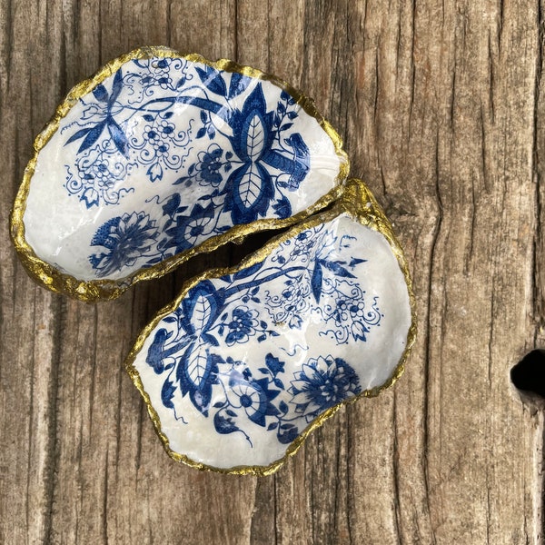 2x Decoupage  Japanische Austernmuscheln * blaue Zwiebelmuster * Schmuckstück / Schmuckschalen Größe ca. 8-9cm.