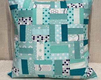 Patchwork cushion cover, country house style cushion cover, unique piece turquoise/white 40 x 40 cm.