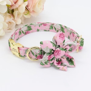Collar o correa para perro con flores grabadas a juego en beige, rosa, verde, azul y estampado floral. Collar para niña.
