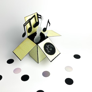 Musical Themed Card, Violin Lovers Gift, Musician Gift, Gift for Her, Pop Up Card for Best Friend, Handmade Birthday Card