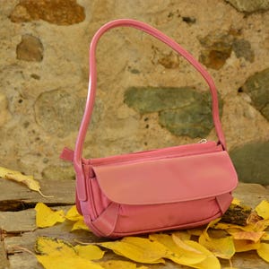 Vintage Pink Leather Handbag,Vintage Women Purse,Charm Leather Bag,Pink Leather Bag,Pink Leather Purse,Vintage Shoulder Bag,Gift for Her image 3