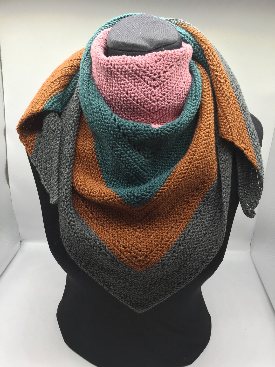 Baktus knitted scarf Triangle scarf Etsy