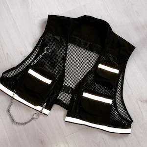 Womens Cropped Reflective Black Mesh Utility Vest  Rave Wear Streetwear, Retro Style  Y2K Urban Wear Vest Multi Pocket , Festival Wear,