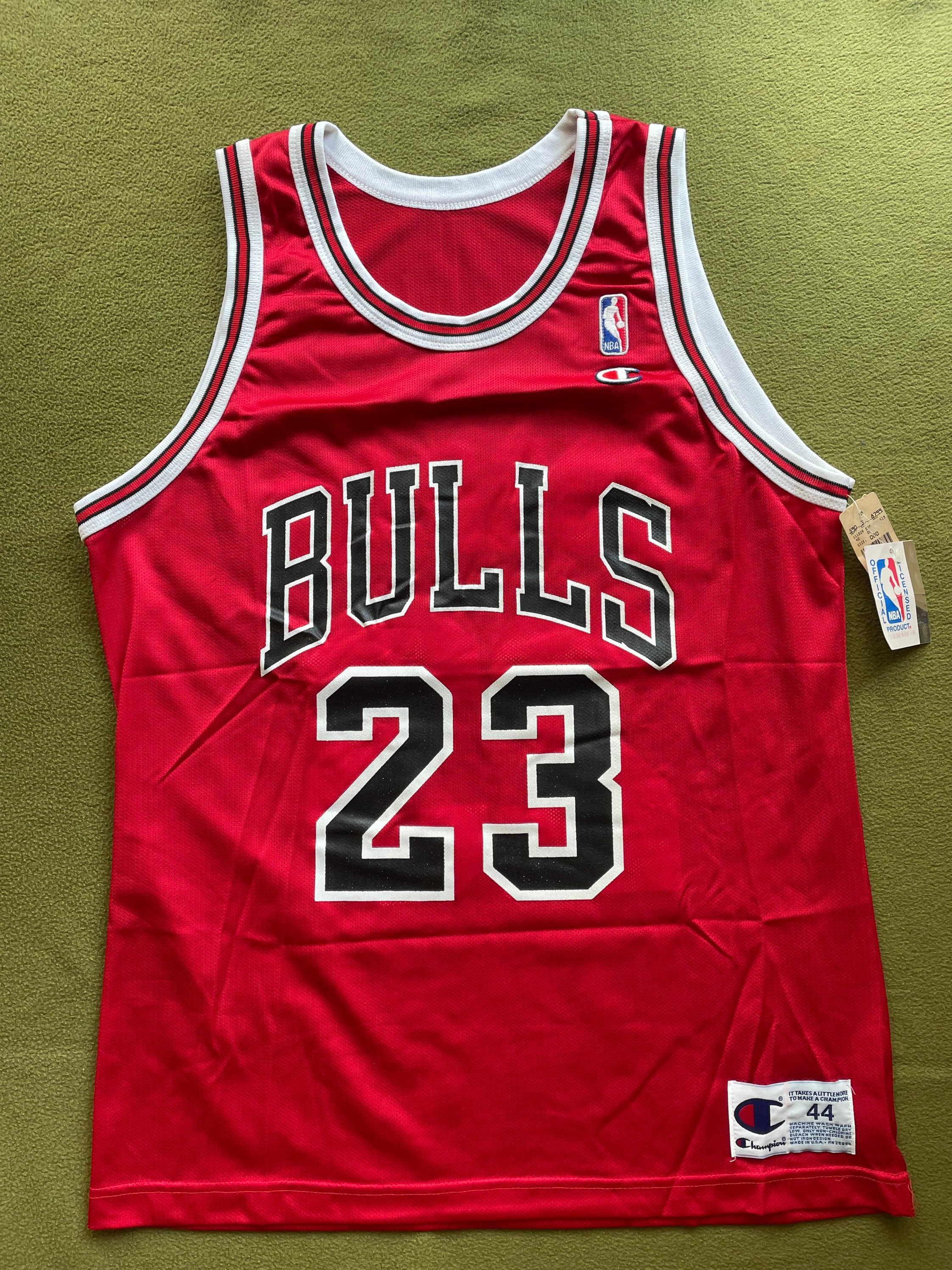 NWT Scottie Pippen Champion Jersey 44 Large Chicago Bulls 50th Anniversary  Gold