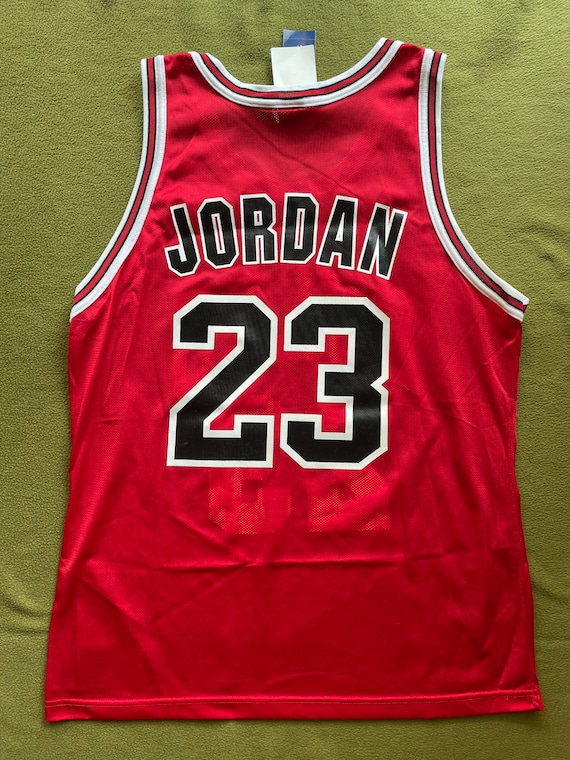 Vintage Champion Michael Jordan Jersey Chicago Bulls White Letter NBA Size  44 L