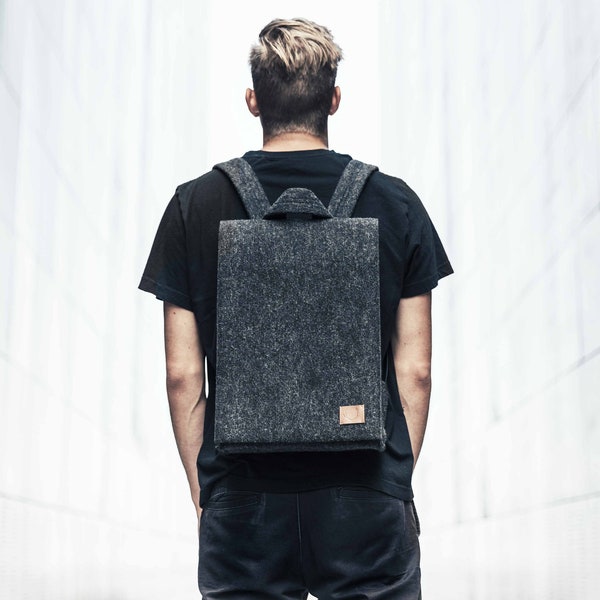 Rucksack / Unisex Tasche / Minimal Design / Laptoptasche / 17 Zoll Tasche / Filztasche / Rucksack / Handmade