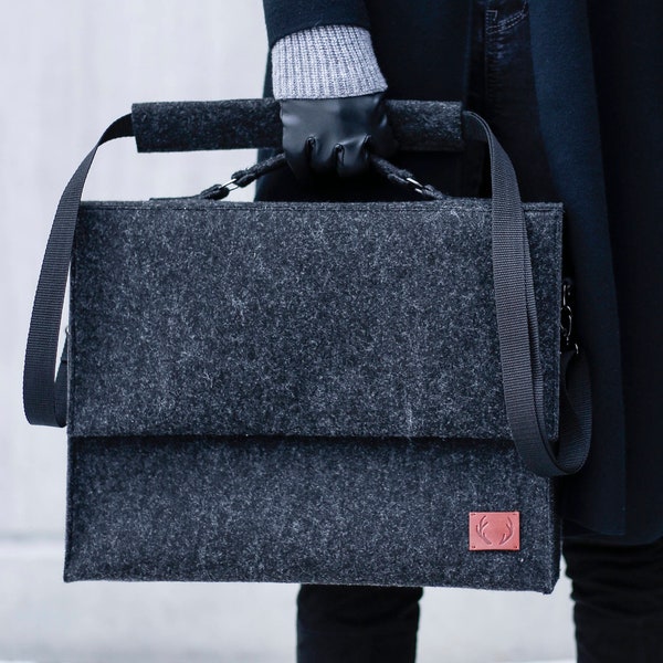 Unisex felt Briefcase / laptop bag / felt bag / Laptop case / Laptop Bag / Felt Bag /  Macbook Pro Bag / Briefcase / Unisex design / minimal