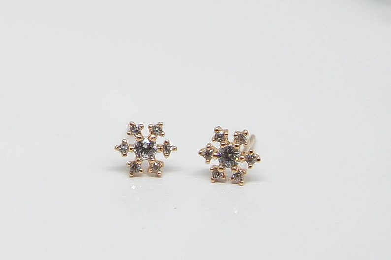 Sterling Silver Post US Necklace Snow flake Cubic Zirconia Jewellery Set JiSis 925 Stud Earrings UK Snow Earrings Dainty Jewellery