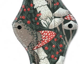Toadstool Cloth Pad: 10 Inch Organic Bamboo Reusable Period Pad