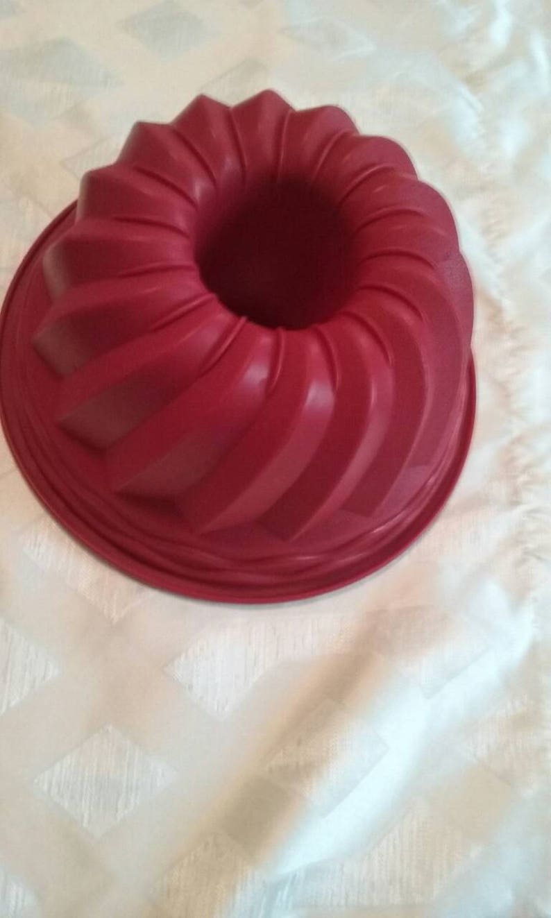 2 12 Red Silicone Non Stick Baking PansTwelve One Dozen CupcakeBundt Cake FormDIYDessertHolidayEco FriendlyReusable Set of Two