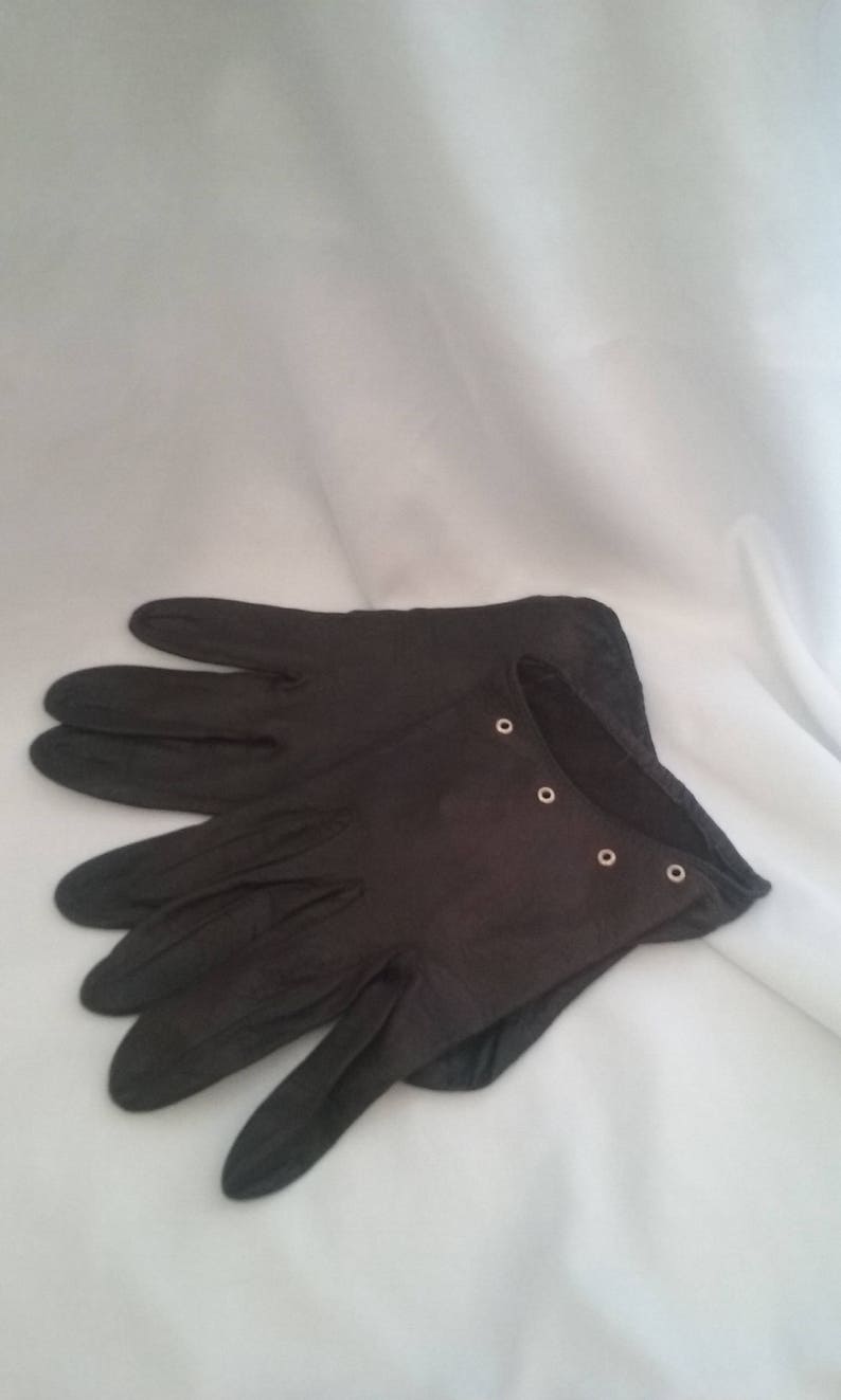 formal leather gloves
