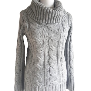 Vintage Gray Turtleneck Sweater Knit With Braids Cable Jumper Women Size S / M