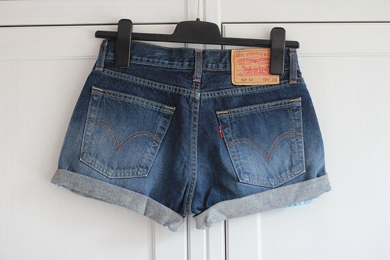 short jeans levis