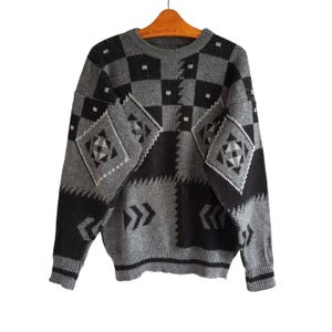 90s Vintage Pullover Gray Black Wool Geometric Pattern Jumper Men Sweater Size M Made in Italy