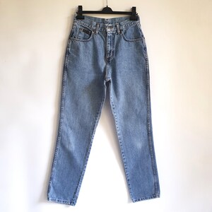 90-tals vintage Wrangler-jeans blå denimjeans med hög midja herr damer storlek W28 L32 bild 4