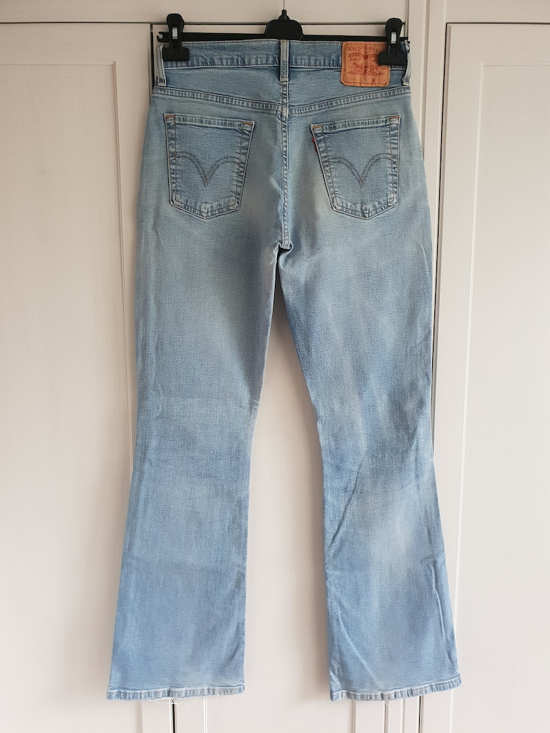 Levis 584 Jeans Vintage Light Blue Denim Bell Bottom Jeans Women Men Size 31 32 x 34 W31 W32 L34 image 6