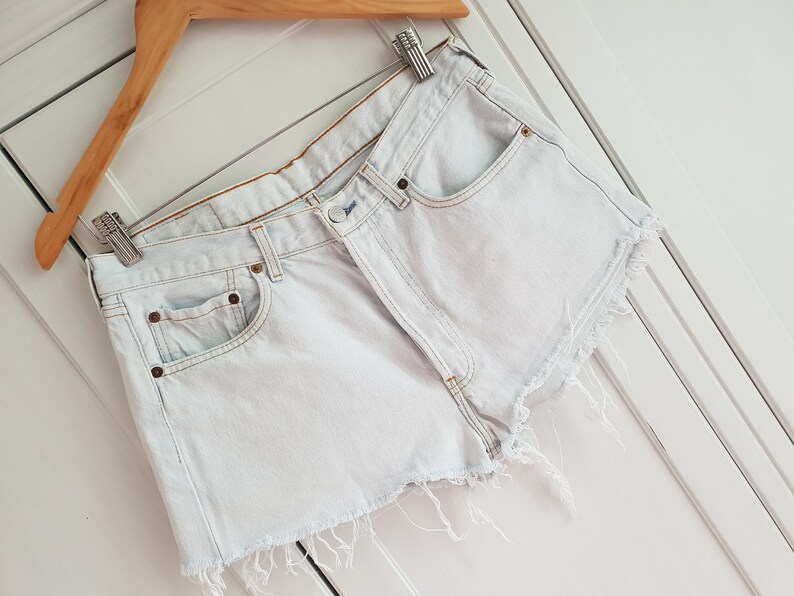 Vintage Levis 501 Shorts High Waist Light Blue Denim Levi's Shorts Grunge Rock n Roll Summer Size W33 Made in France image 3