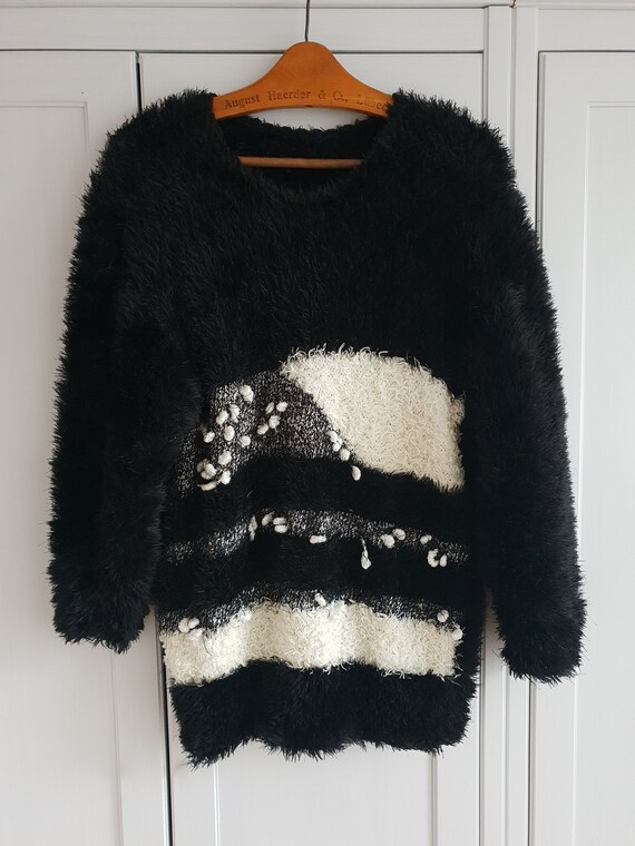 Vintage 80s Hand Knit Sweater Pullover Black Whit… - image 2