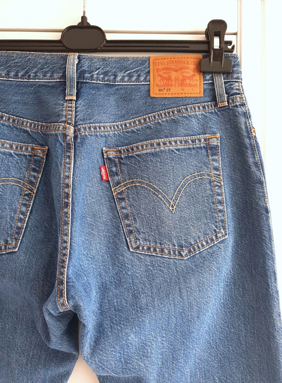 Vintage Levis 501 CT Jeans Blue Denim Mid Rise Bo… - image 3