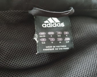 adidas 1686818