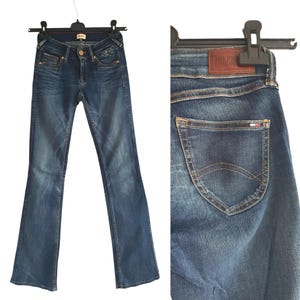 2Yk Tommy Hilfiger Jeans Blue Denim Bell-Bottom Damen Bootcut Hose Größe W26