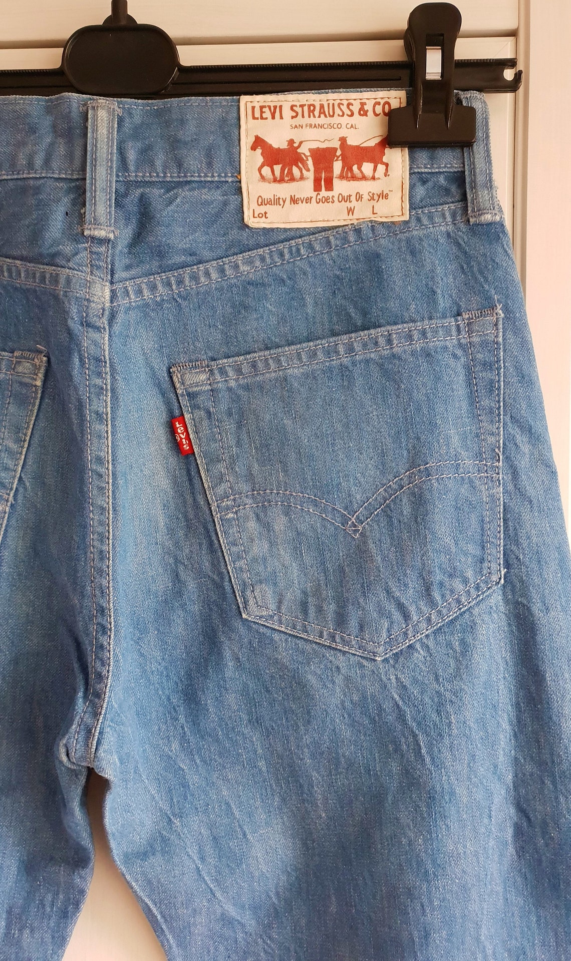 Vintage Levis 522 Jeans Blue Denim High Waist  Levi's Pants Men Women Size W28 L31 28 x 31, foto 3 di 5