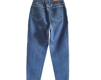 Vintage Lee Jeans  , Blue Denim High Waist Women Mom Jeans Pants , Size XXS / XS  / 25 - 26 Made in USA