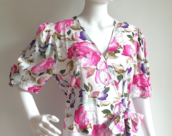 80s Wrap Blouse Vintage White Pink Floral Print Women Shirt With Puff Sleeves Size M / L
