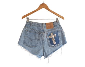 Pantalones cortos Levi's 550 vintage de cintura alta, de mezclilla azul, talla W28, fabricados en EE. UU.