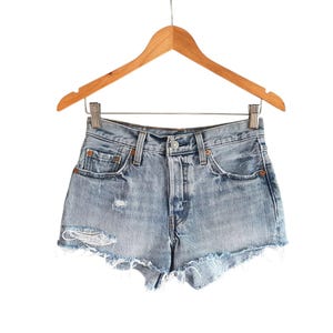 Vintage Levi&#39;s 501 Blue Denim Jeans Distressed Hot Shorts W24
