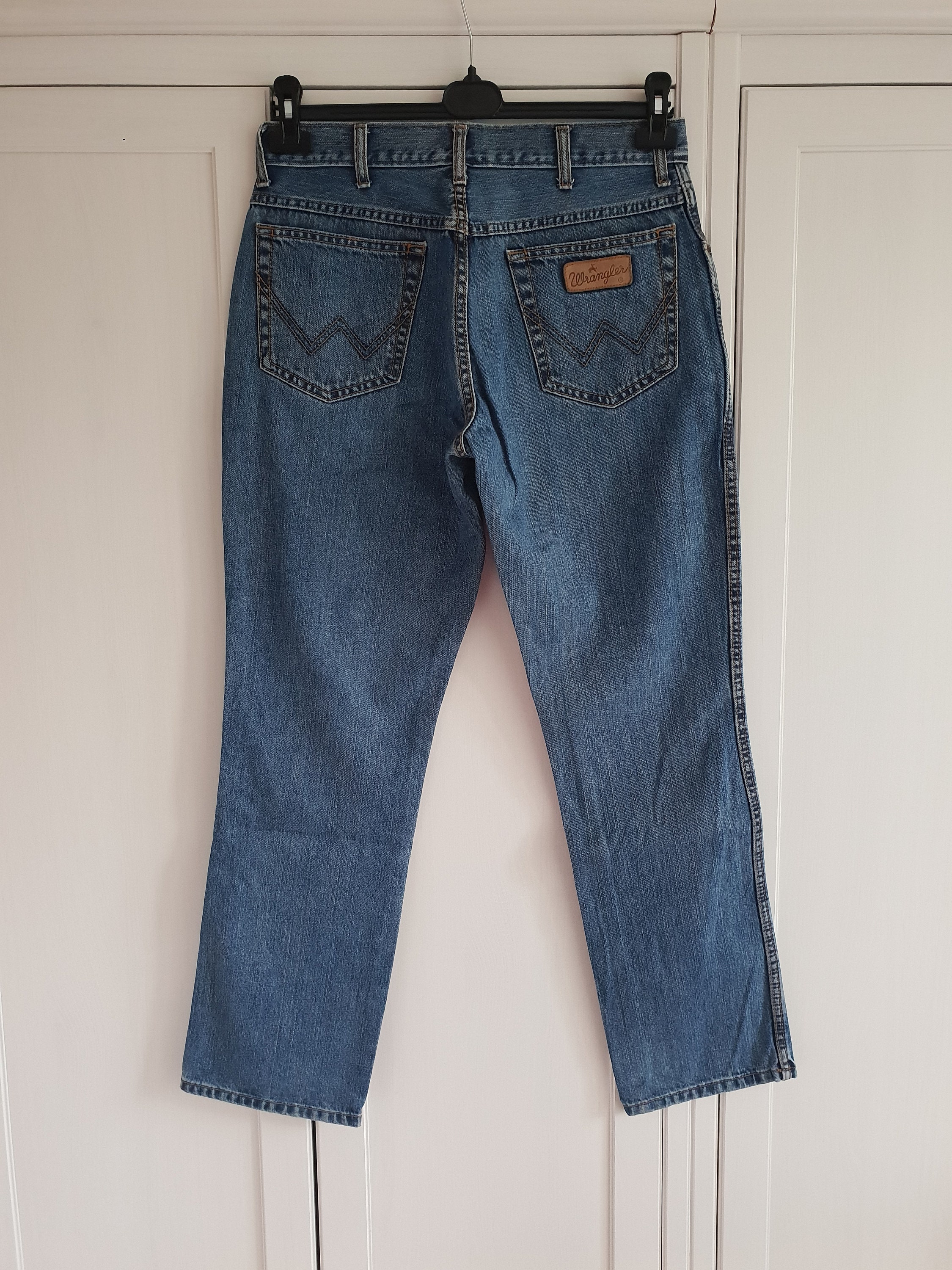 W32 L32 New Mens WRANGLER Straight Jeans Waist 32 Length 32 