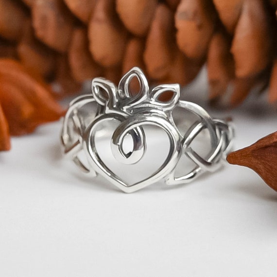 Irish Claddagh Rings For Women Hand Love Heart Crown Wedding Engagement  Ring Best Friends Friendship Ring