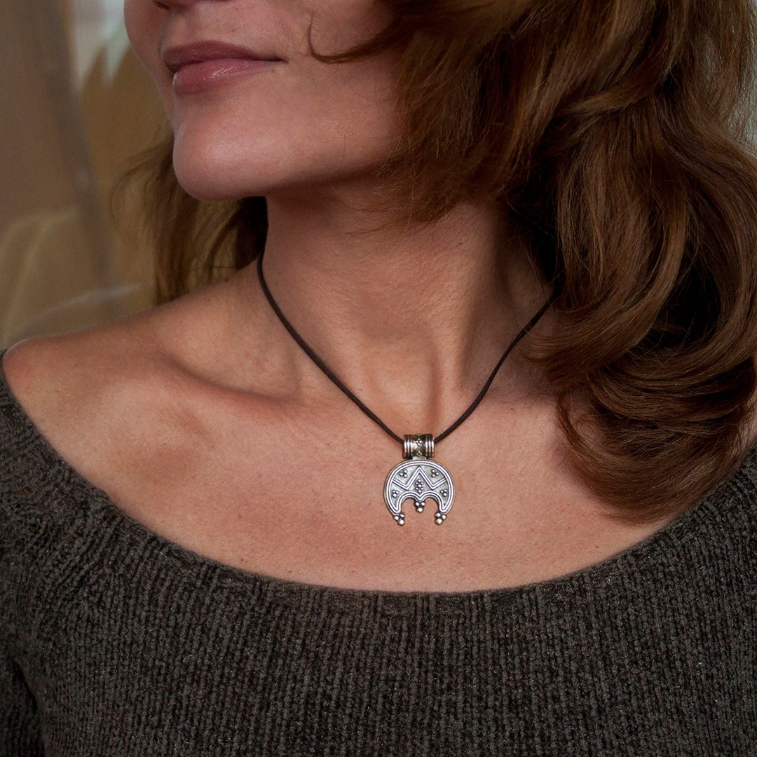 Lunula Silver Pendant Viking Women Jewelry Celtic Slavic Moon Symbol Women s Amulet Pagan Wiccan Necklace Norse Jewelry With Meaning Etsy Australia