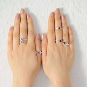 Dreieck Lapis Lazuli Sterlingsilber Ring Handgefertigt von Talentierten Handwerkern mit Traditionellen Techniken