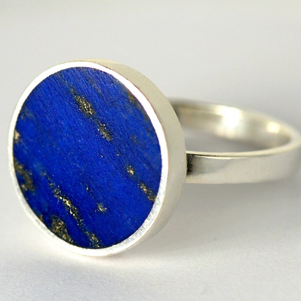 Bague lapis-lazuli sur argent sterling 925 faite à la main par des artisans talentueux